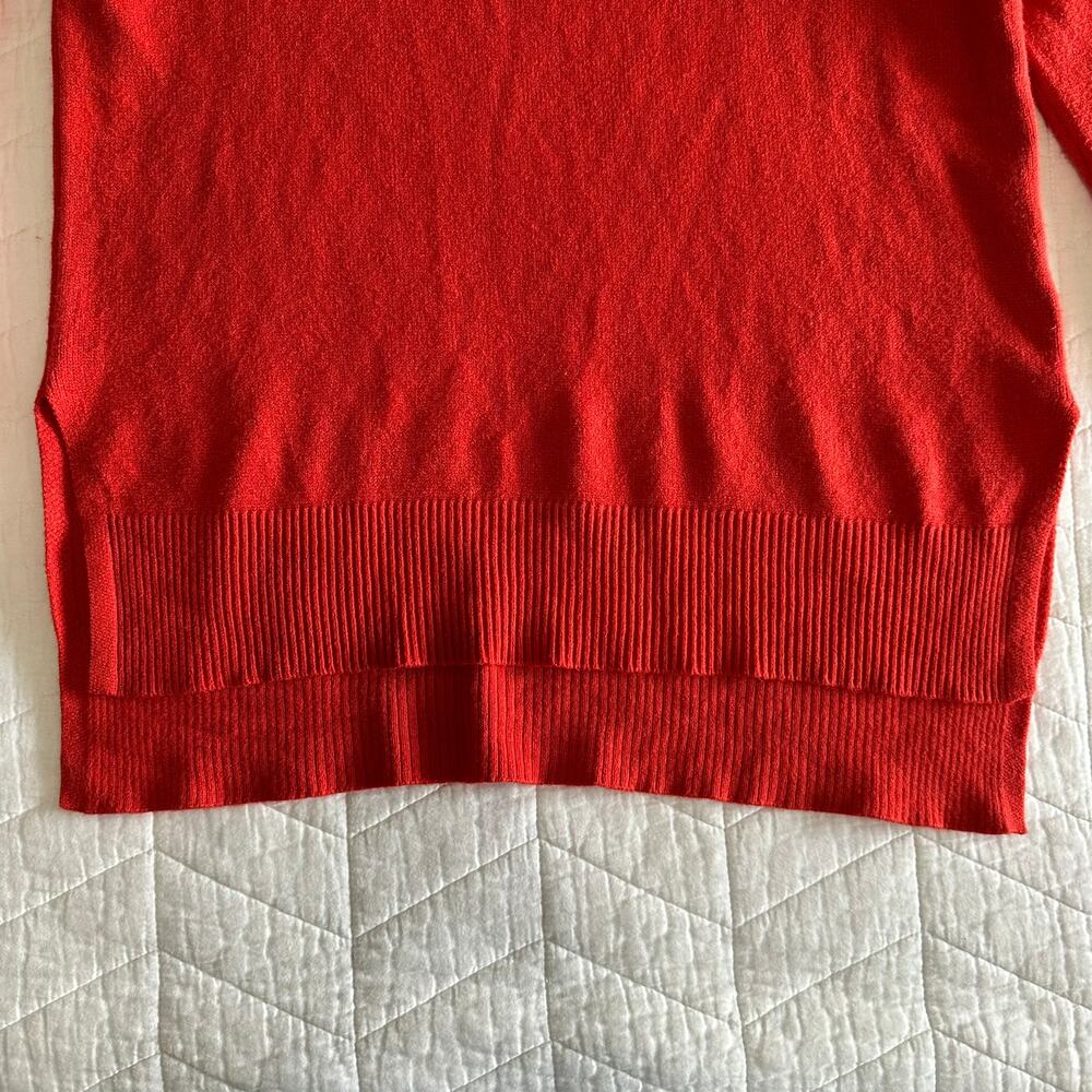 Tahari Women’s Viscose Blend Longline Crewneck Sweater Red | Size Large New - Picture 6 of 14